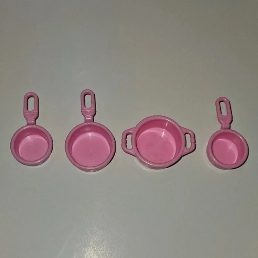 12 VTG Barbie Lot Pink Dishes Pans Cups Flower Vase Kitchen Accessories